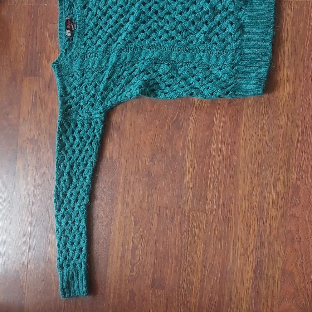 💟Sweater - Picture 3 of 8
